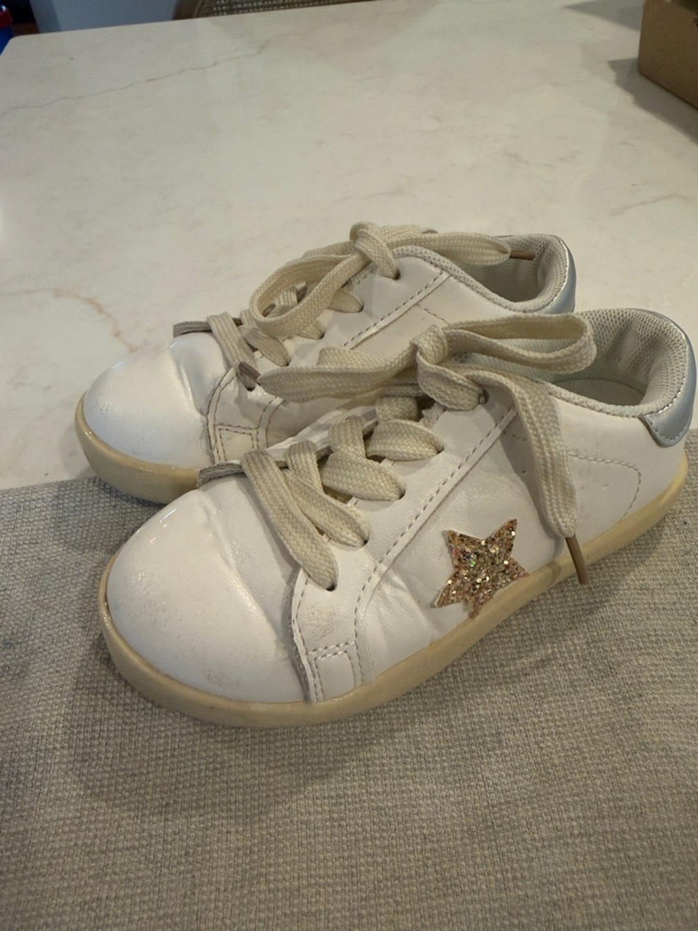 Kids Girls White Glitter Sparkle Star Sneakers